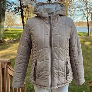 Kenneth Cole Reaction short hooded puff jacket, M-L